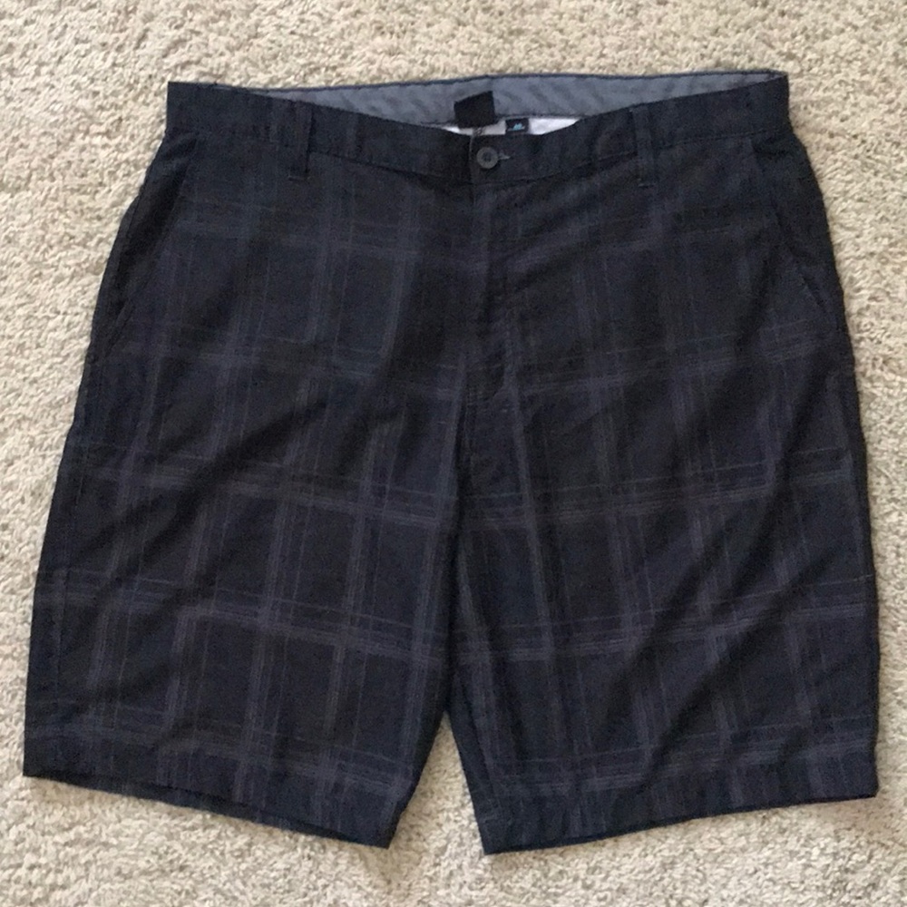 Men’s swim shorts